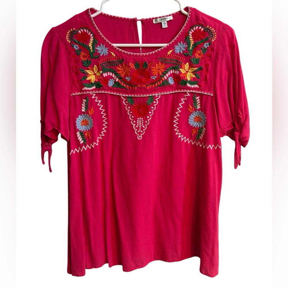 JODIFL Bright Pink Embroidered Floral Top - Size Small